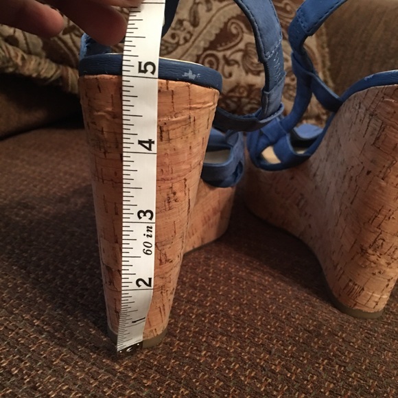 Jessica Simpson Wedges - Picture 6 of 9